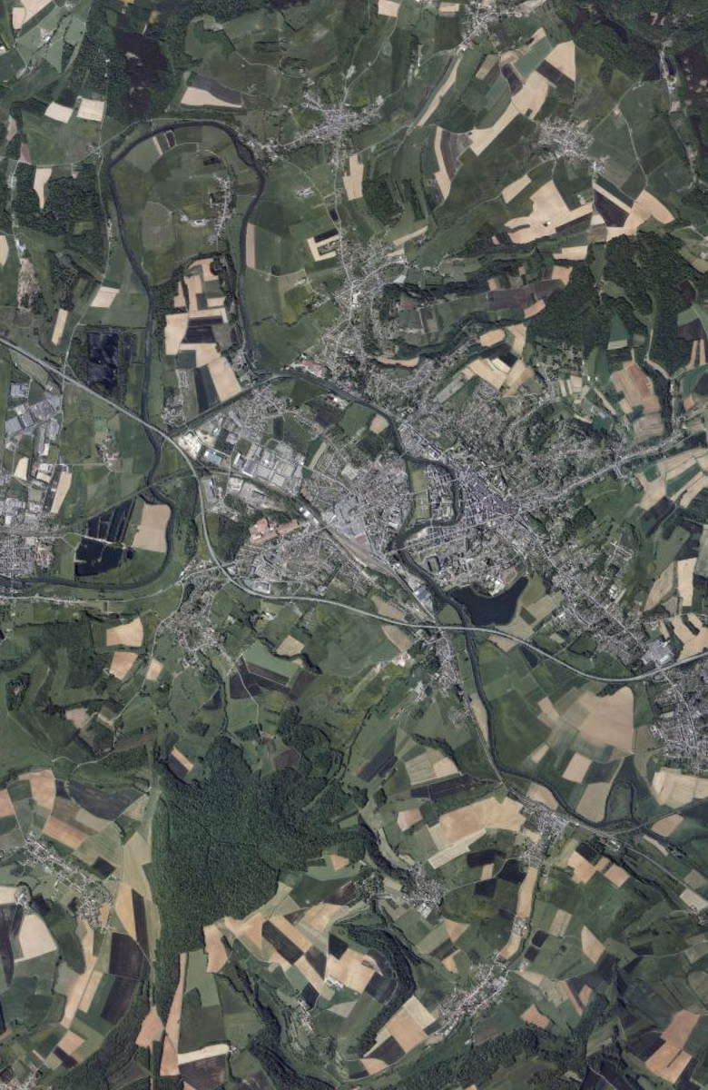 Sedan aujourd'hui, le territoire vu du ciel