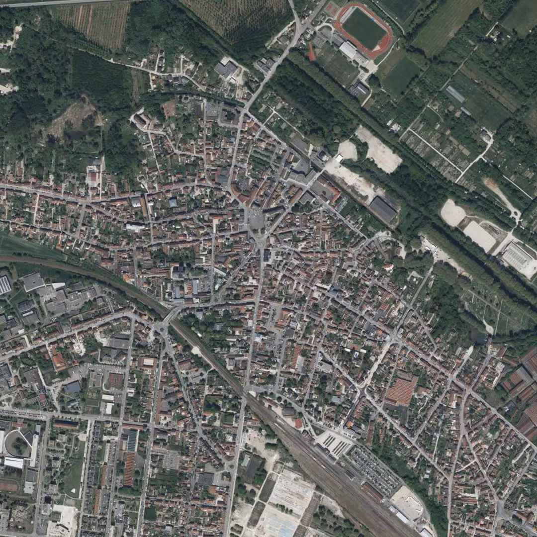 Romilly-sur-Seine aujourd'hui, le centre vu du ciel