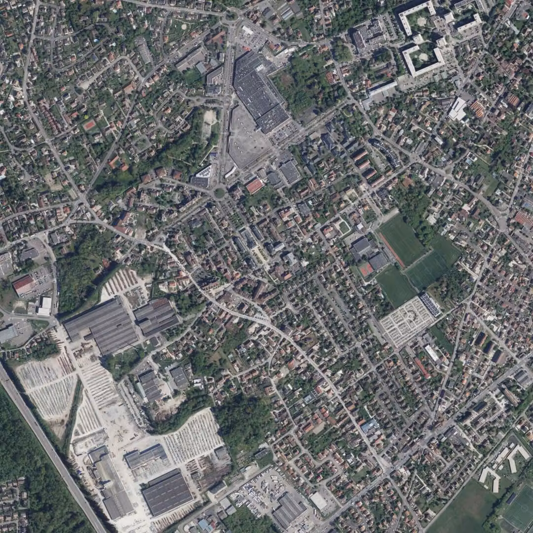 Saint-André-les-Vergers aujourd'hui, le centre vu du ciel