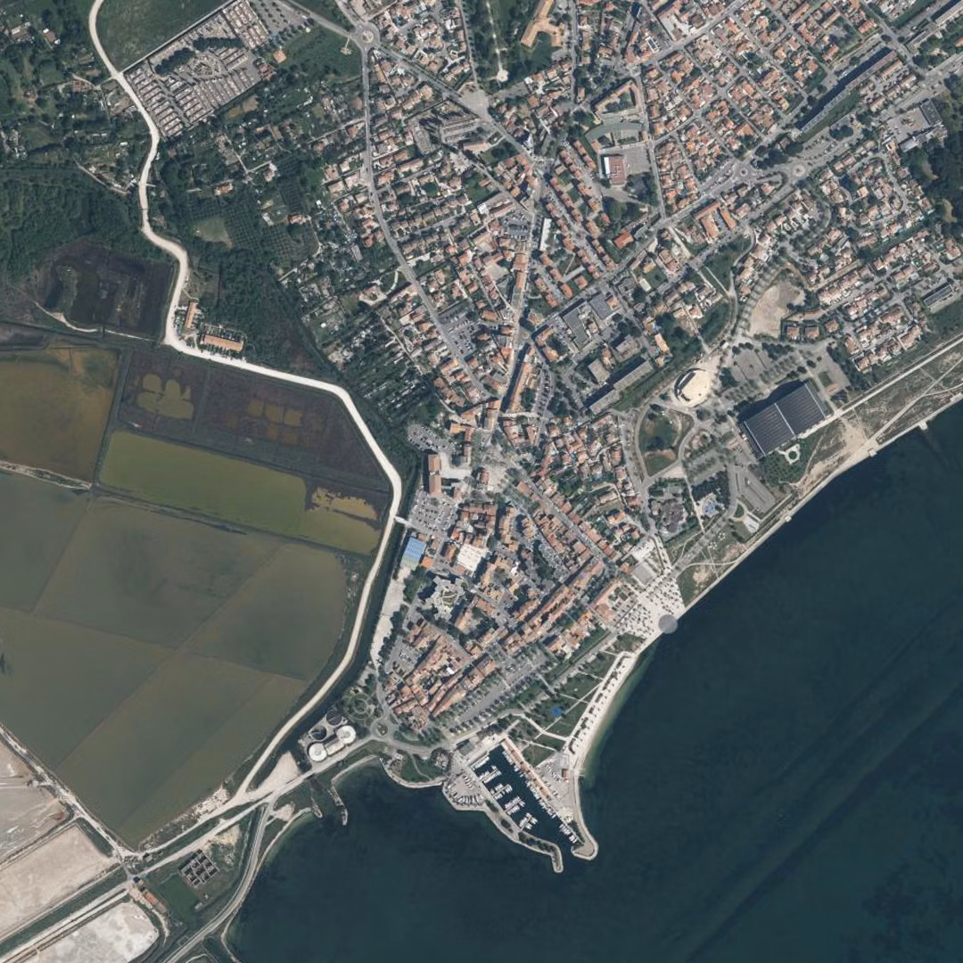 Berre-l'Étang aujourd'hui, le centre vu du ciel