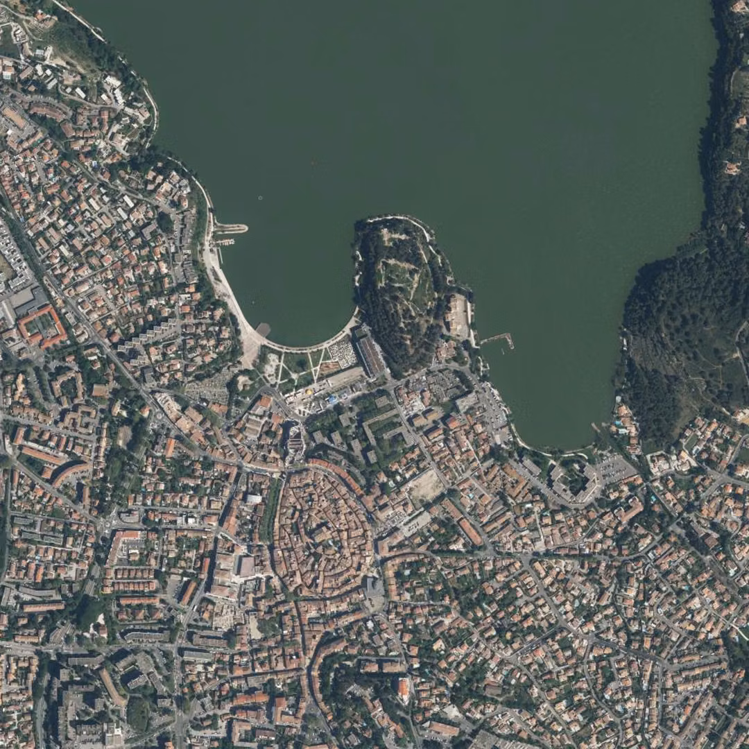 Istres aujourd'hui, le centre vu du ciel