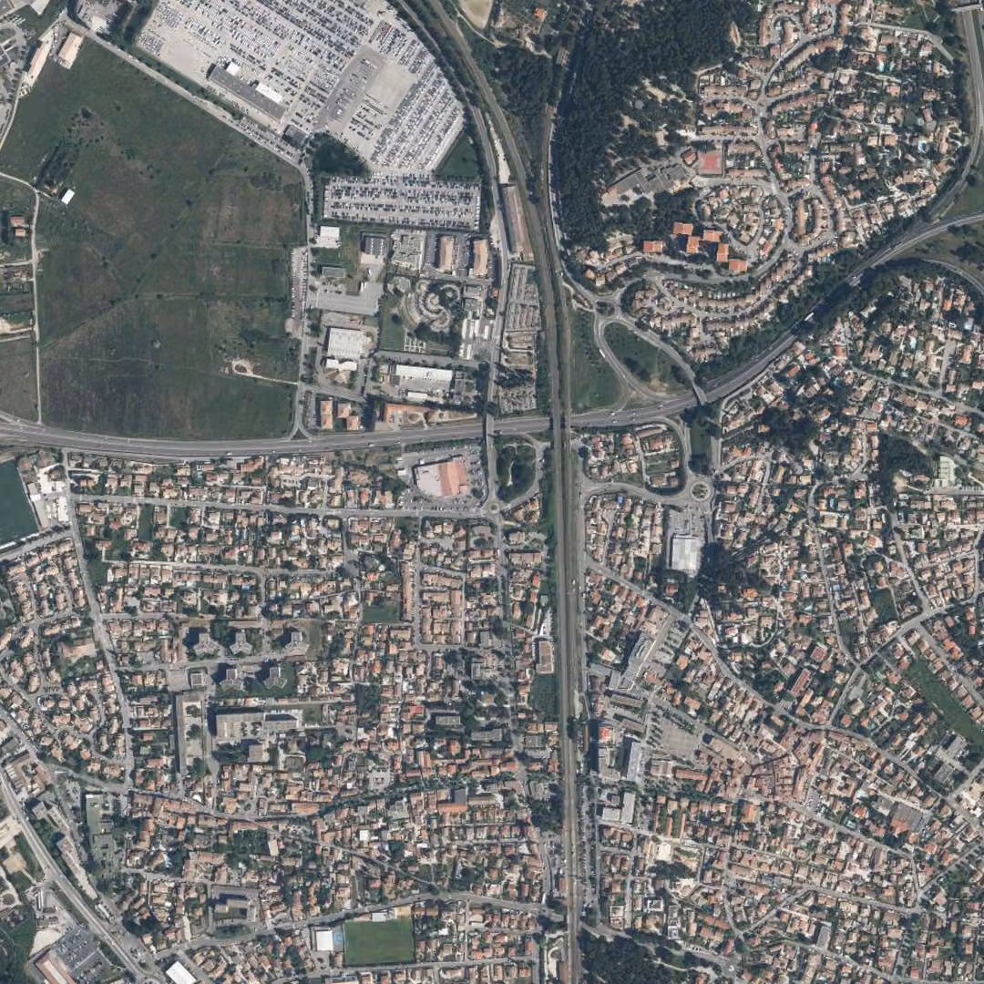 Rognac aujourd'hui, le centre vu du ciel