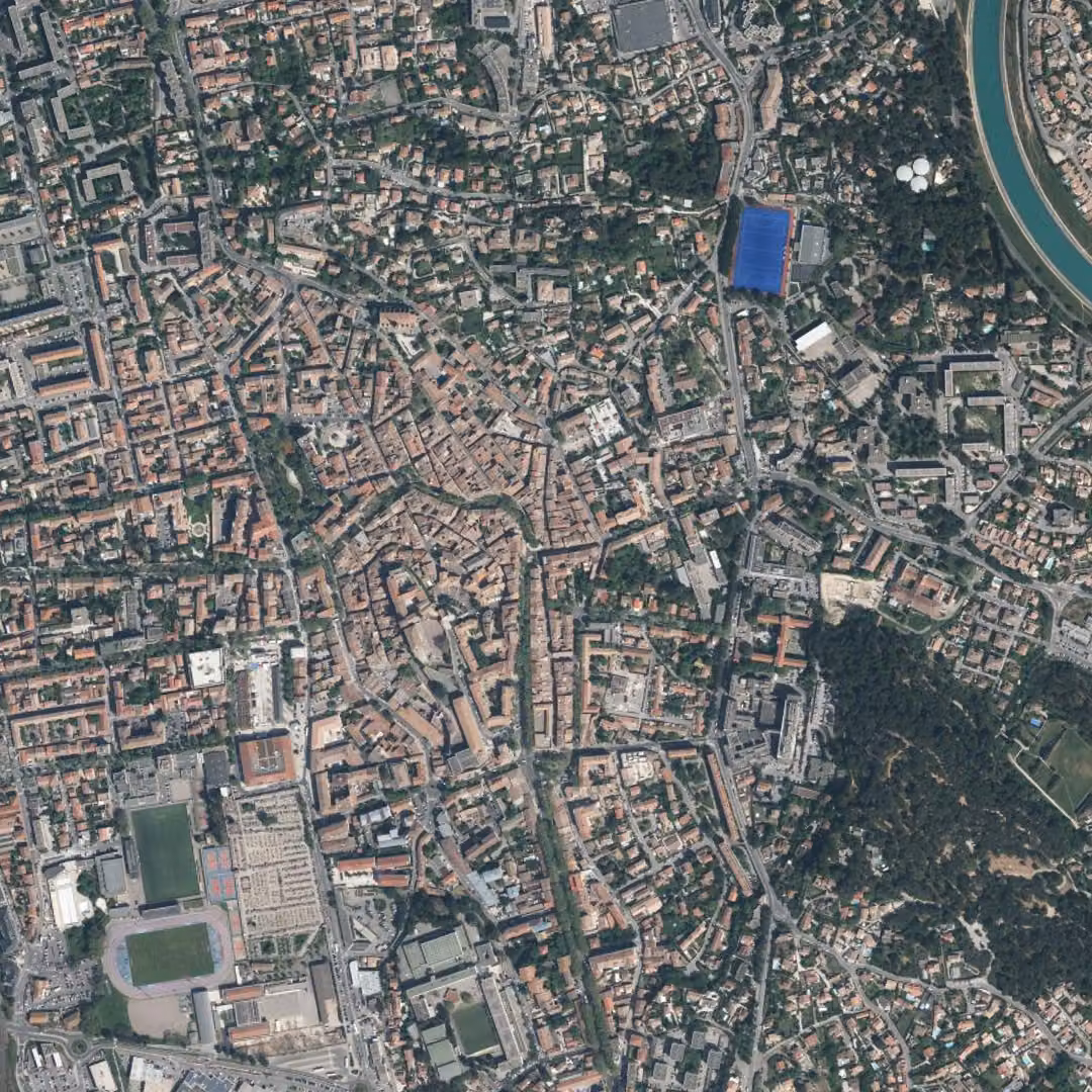 Salon-de-Provence aujourd'hui, le centre vu du ciel