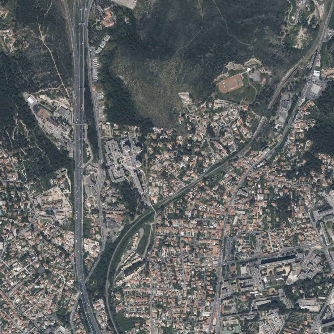 Septèmes-les-Vallons aujourd'hui, le centre vu du ciel