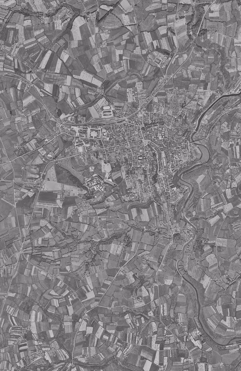 Dinan en 1952, le territoire vu du ciel, au même cadrage