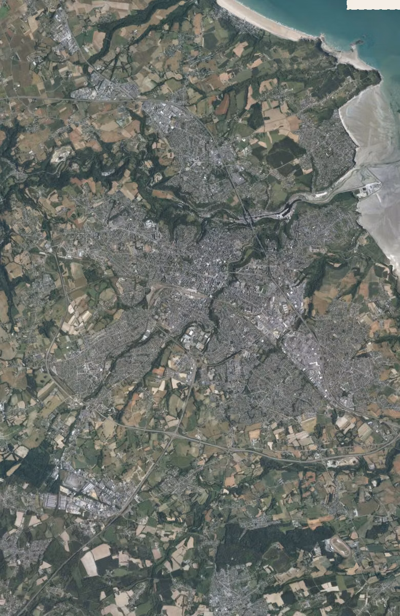 Saint-Brieuc aujourd'hui, le territoire vu du ciel