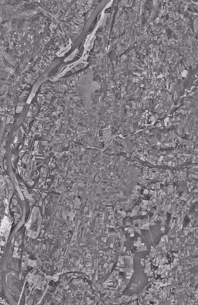 Montélimar en 1954, le territoire vu du ciel, au même cadrage