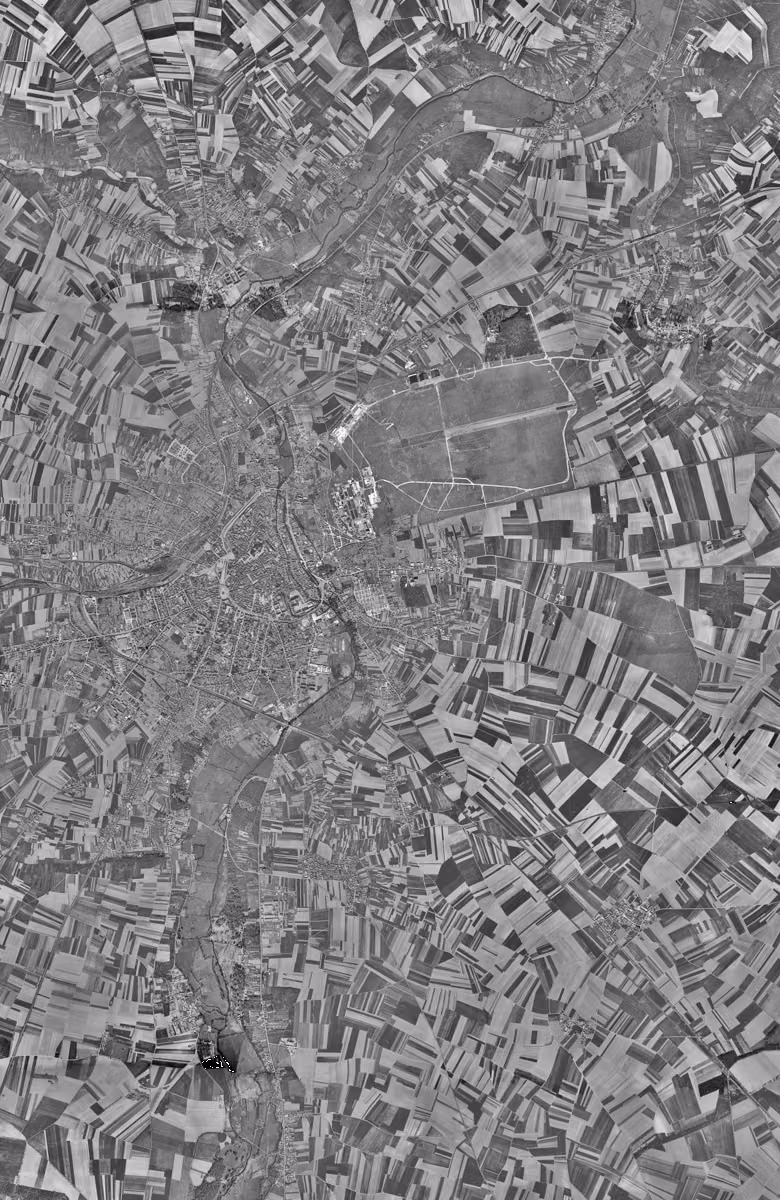 Chartres en 1949, le territoire vu du ciel, au même cadrage