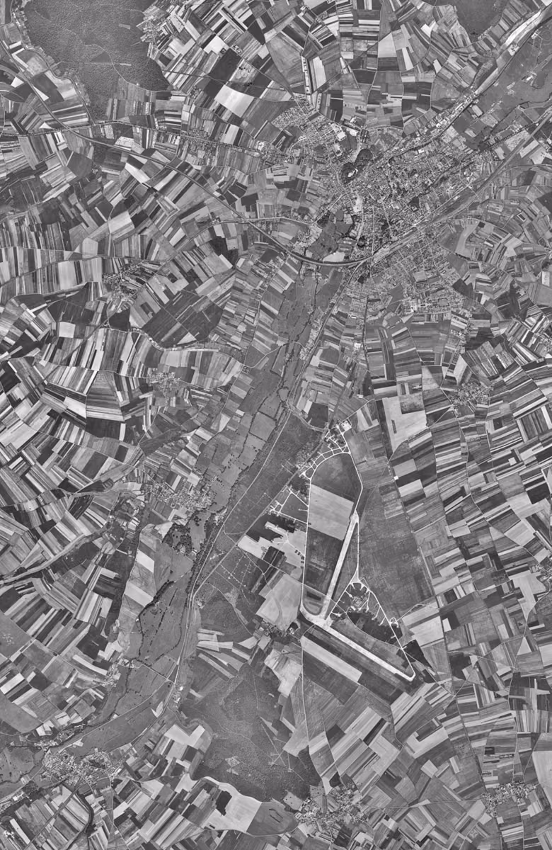Vernouillet en 1947, le territoire vu du ciel, au même cadrage