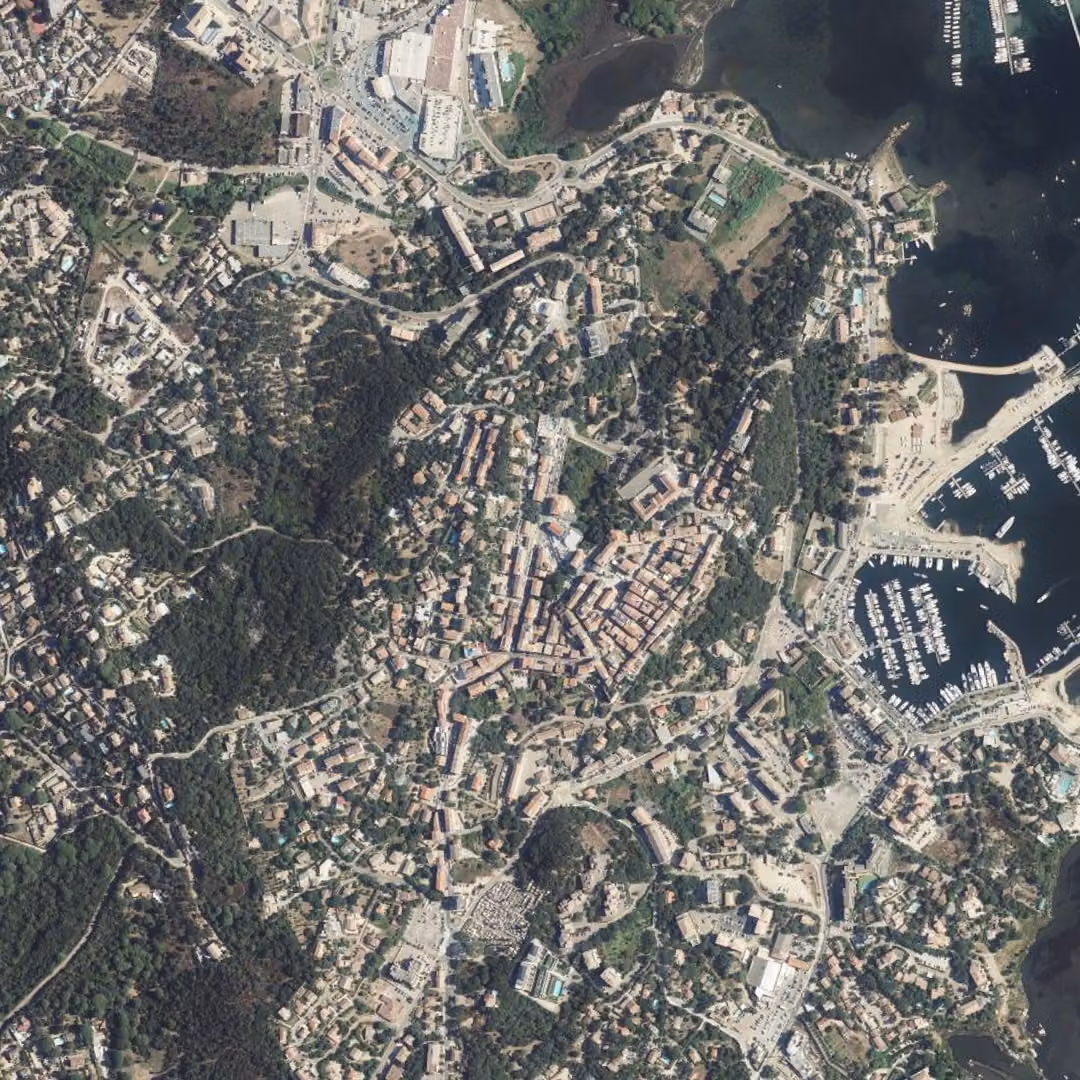 Porto-Vecchio aujourd'hui, le centre vu du ciel