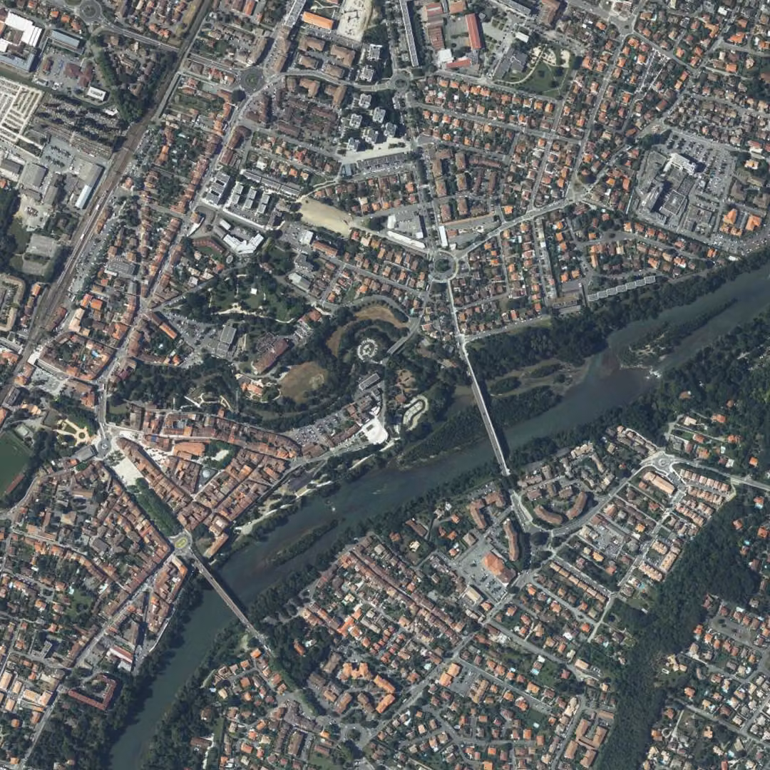 Muret aujourd'hui, le centre vu du ciel