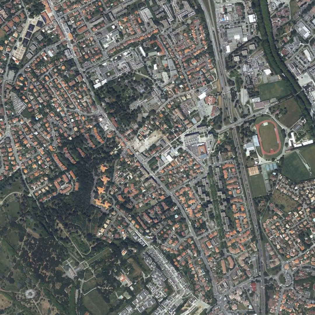 Ramonville-Saint-Agne aujourd'hui, le centre vu du ciel
