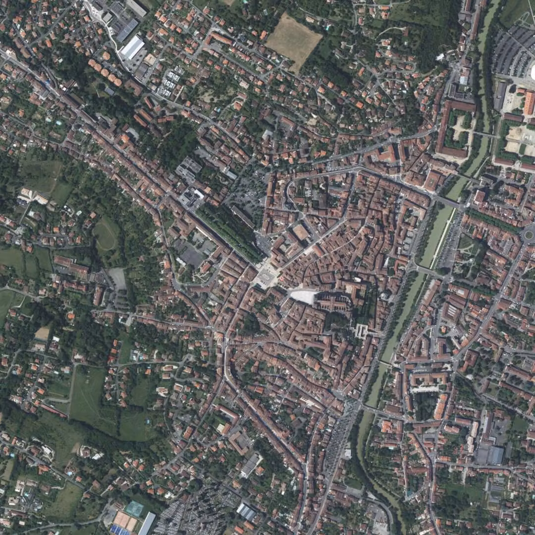 Auch aujourd'hui, le centre vu du ciel