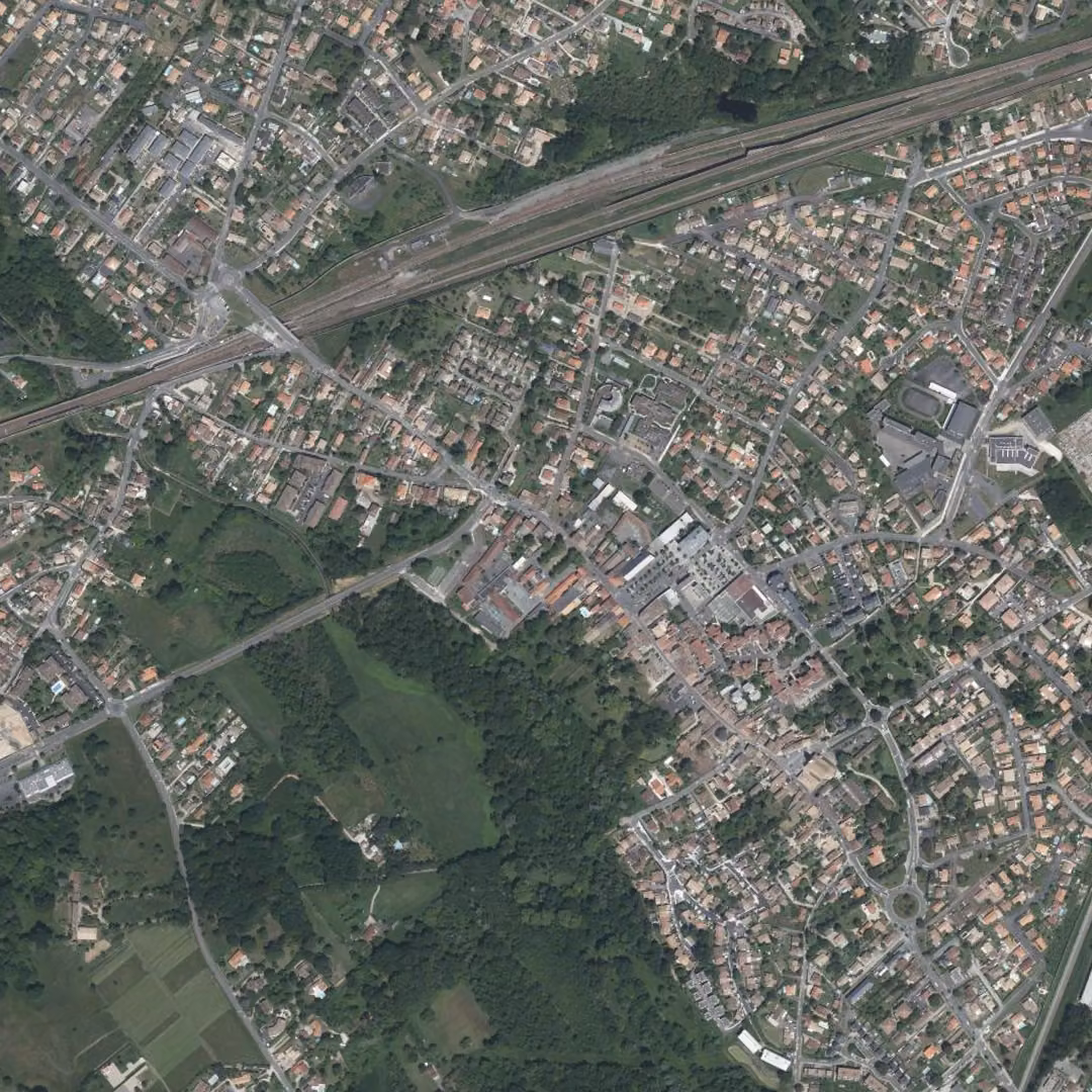 Ambarès-et-Lagrave aujourd'hui, le centre vu du ciel