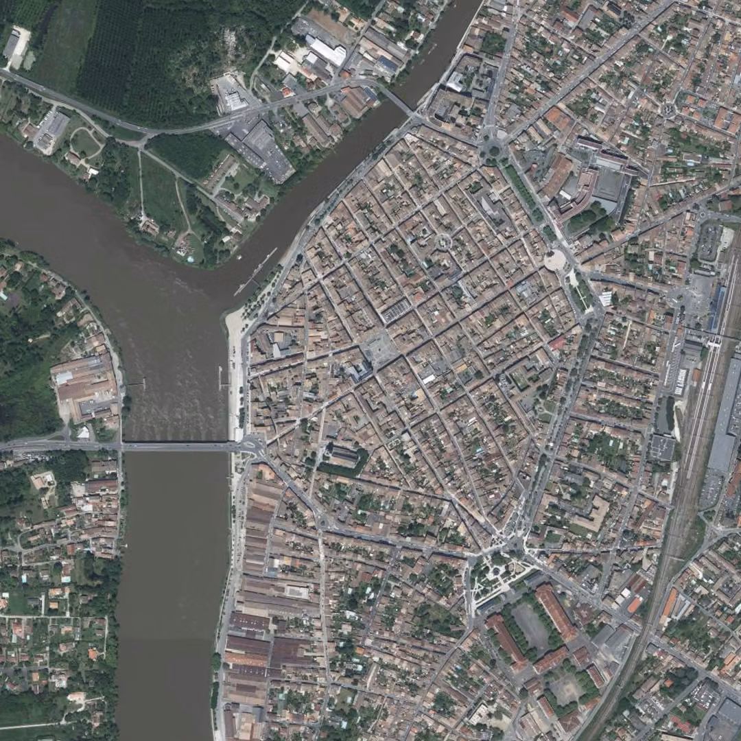 Libourne aujourd'hui, le centre vu du ciel
