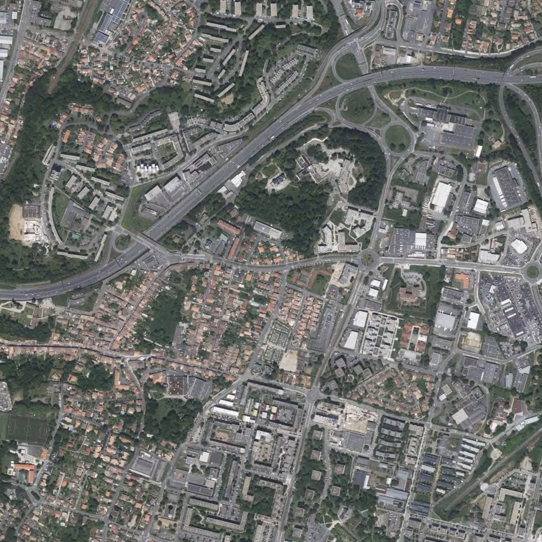 Lormont aujourd'hui, le centre vu du ciel