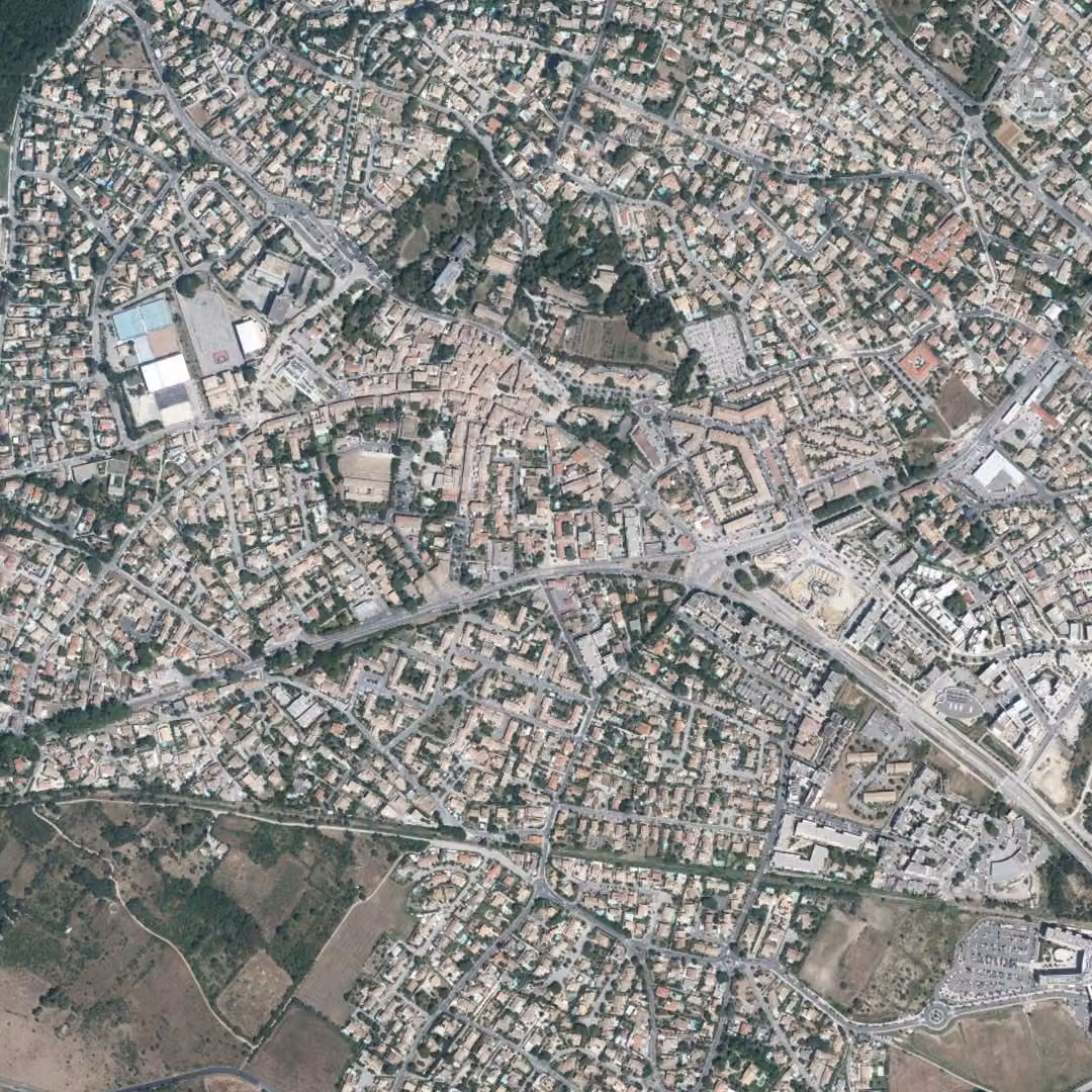 Saint-Jean-de-Védas aujourd'hui, le centre vu du ciel