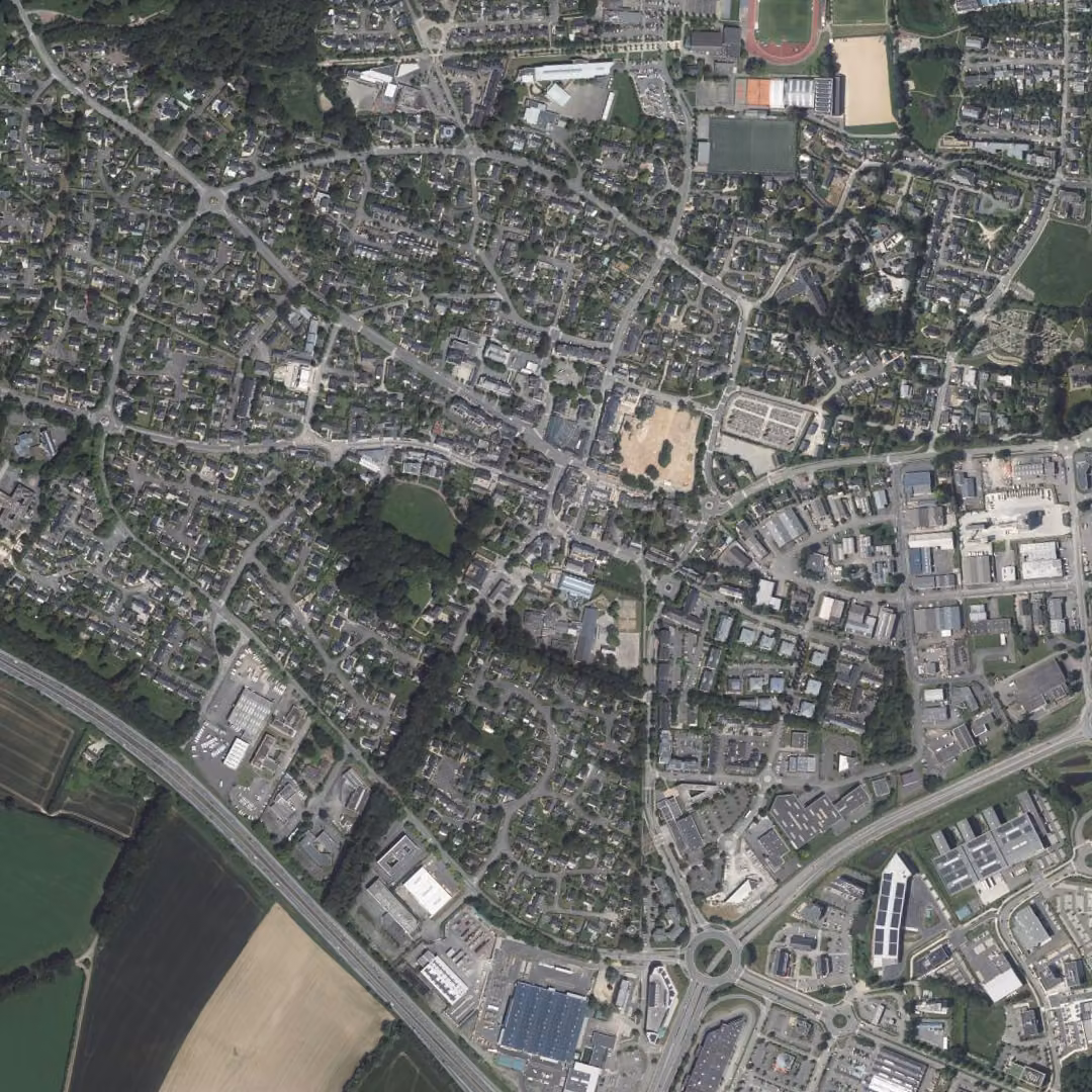 Pacé aujourd'hui, le centre vu du ciel