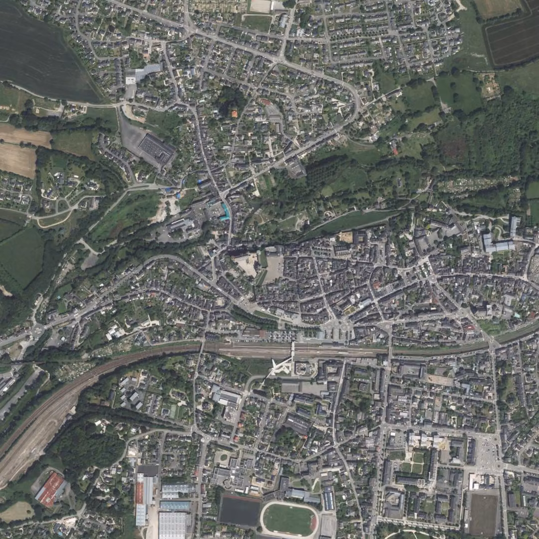 Vitré aujourd'hui, le centre vu du ciel