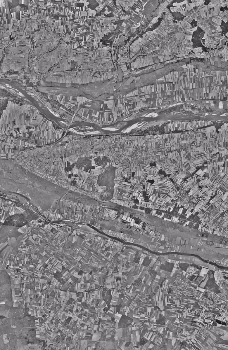 Montlouis-sur-Loire en 1949, le territoire vu du ciel, au même cadrage