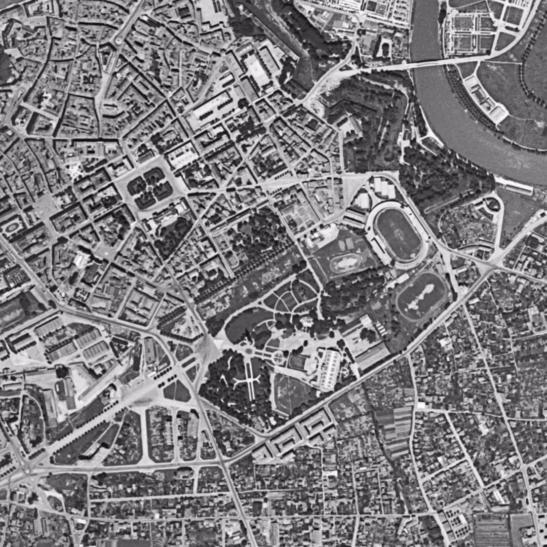 Grenoble en 1948, le centre vu du ciel, au même cadrage
