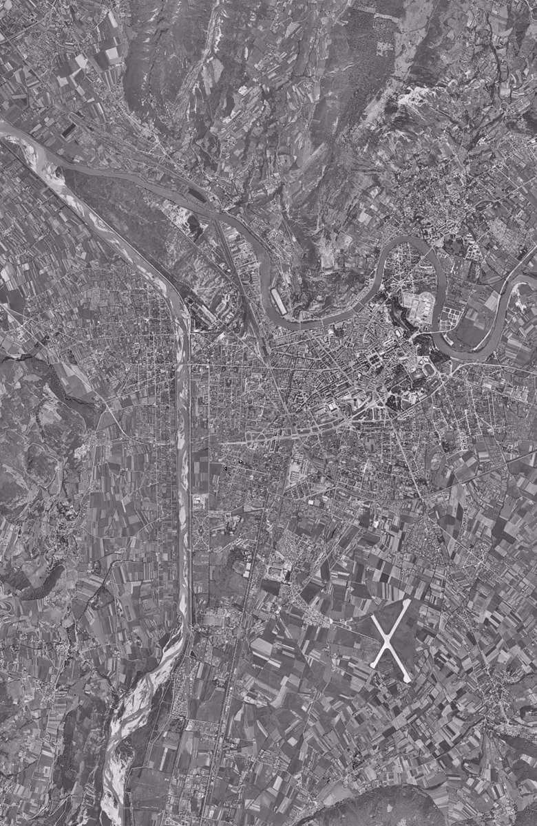 Grenoble en 1948, le territoire vu du ciel, au même cadrage