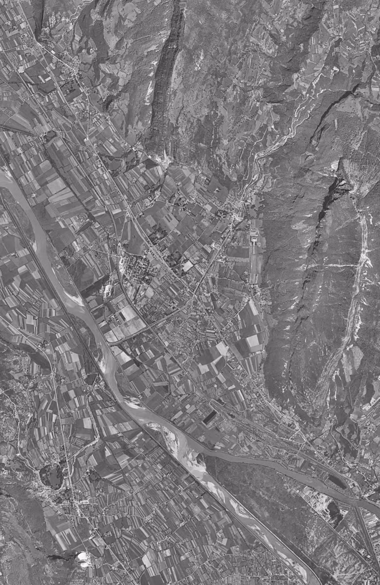 Saint-Égrève en 1948, le territoire vu du ciel, au même cadrage