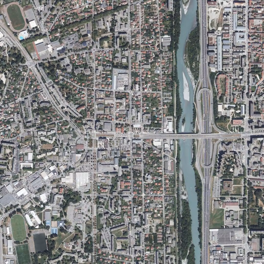 Seyssinet-Pariset aujourd'hui, le centre vu du ciel