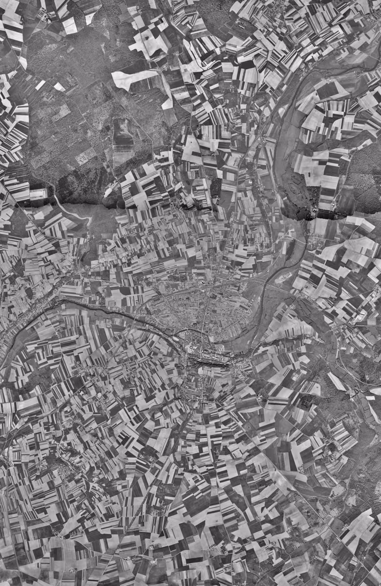Vendôme en 1949, le territoire vu du ciel, au même cadrage