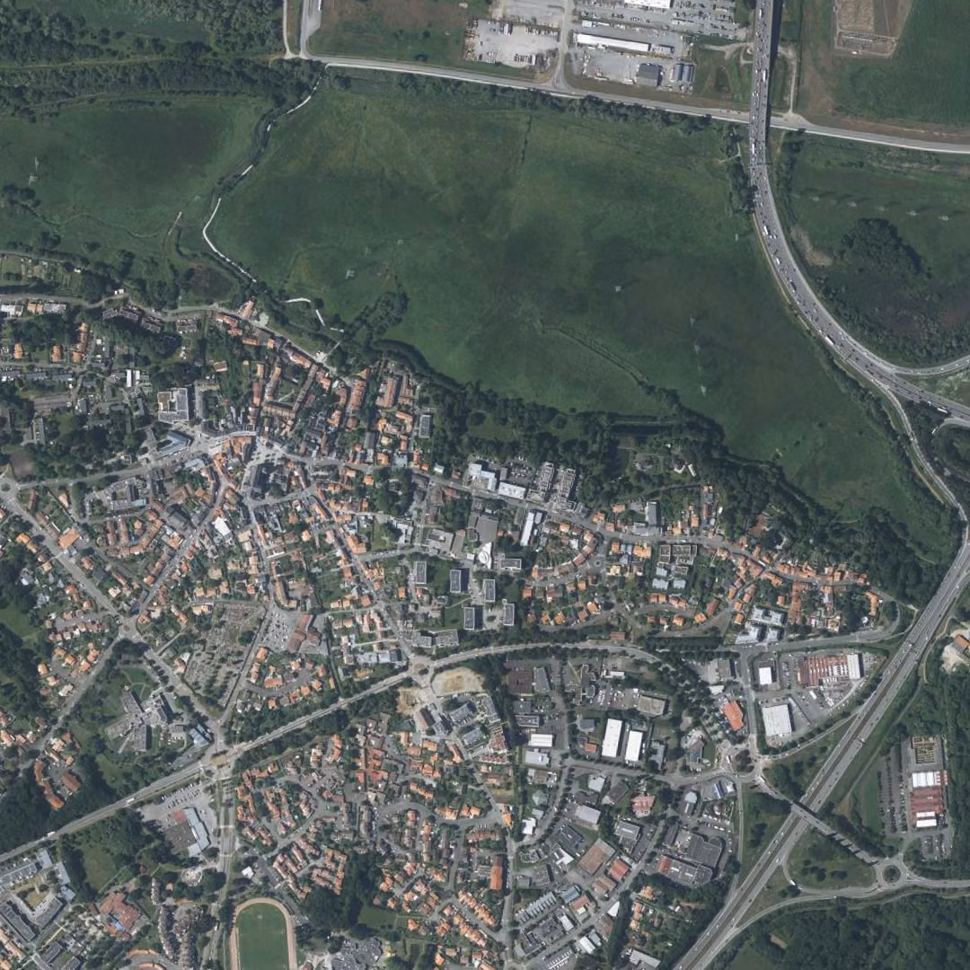 Bouguenais aujourd'hui, le centre vu du ciel