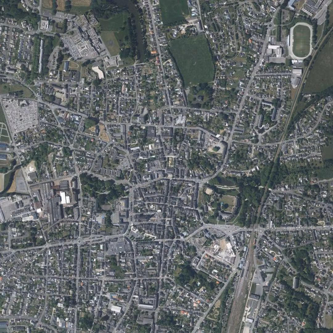 Châteaubriant aujourd'hui, le centre vu du ciel