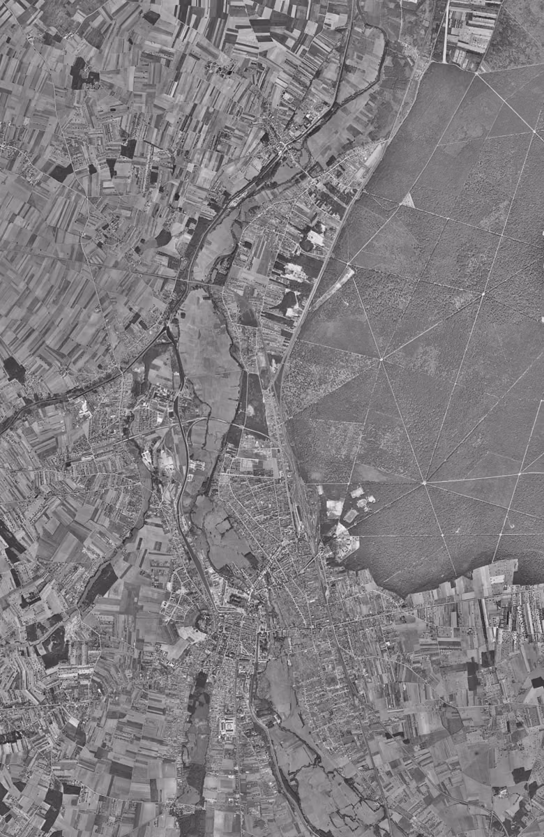 Châlette-sur-Loing en 1954, le territoire vu du ciel, au même cadrage