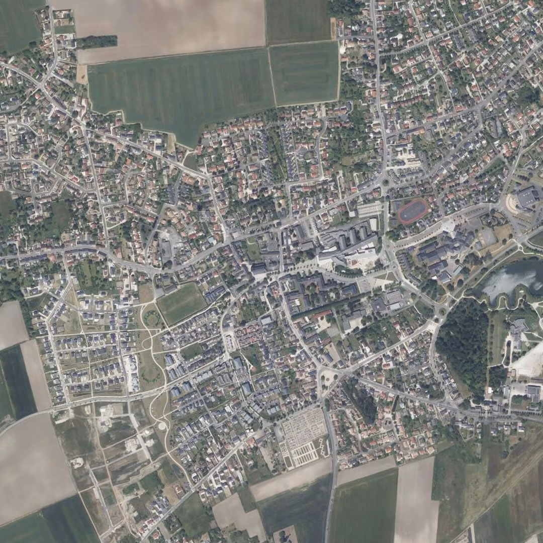 Ingré aujourd'hui, le centre vu du ciel