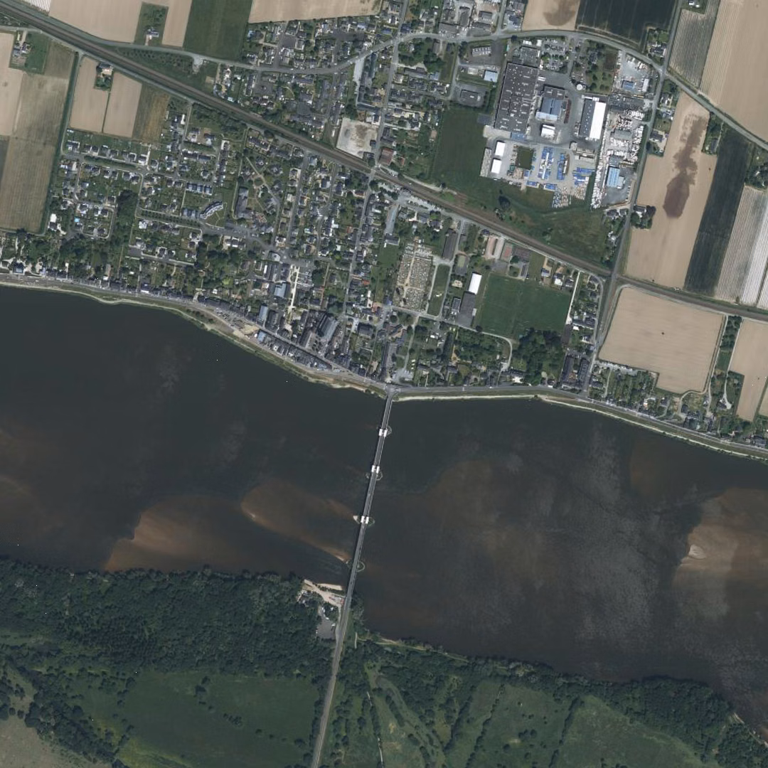 Loire-Authion aujourd'hui, le centre vu du ciel