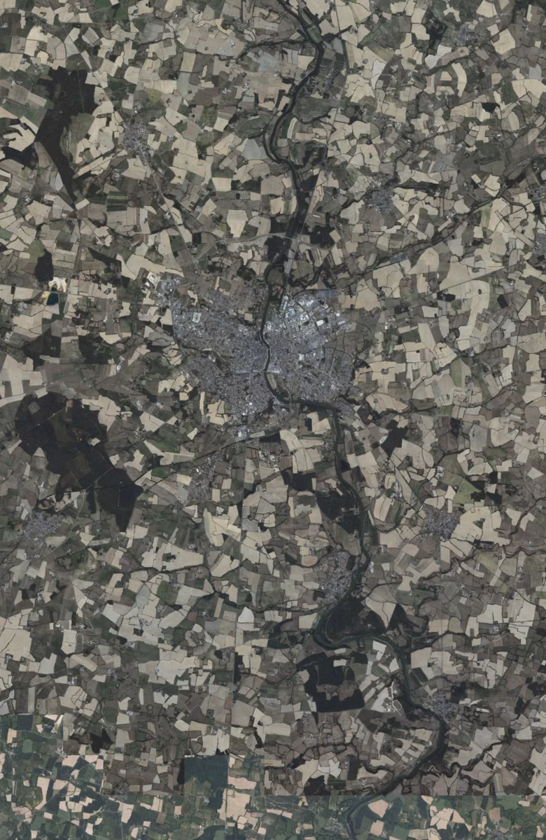 Château-Gontier-sur-Mayenne aujourd'hui, le territoire vu du ciel