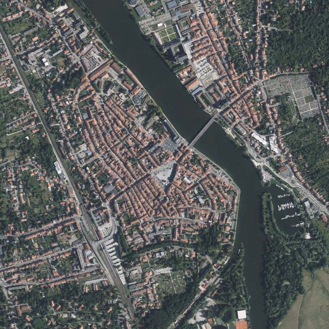 Pont-à-Mousson aujourd'hui, le centre vu du ciel