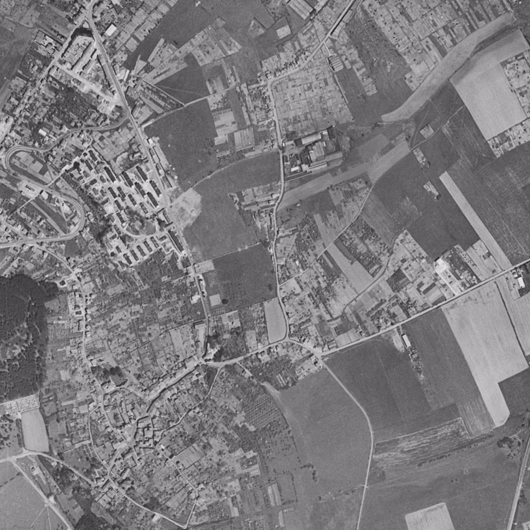 Vandœuvre-lès-Nancy en 1958, le centre vu du ciel, au même cadrage