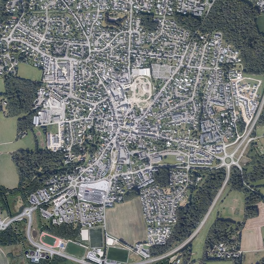 Guidel aujourd'hui, le centre vu du ciel