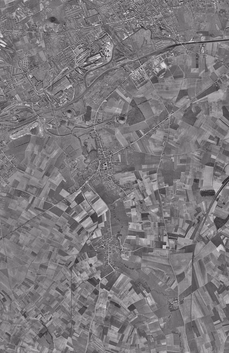 Douchy-les-Mines en 1957, le territoire vu du ciel, au même cadrage
