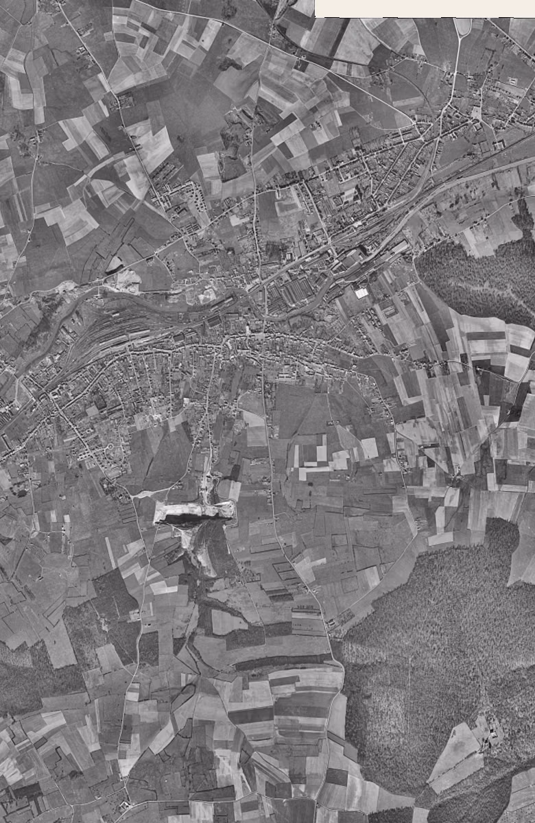 Jeumont en 1957, le territoire vu du ciel, au même cadrage