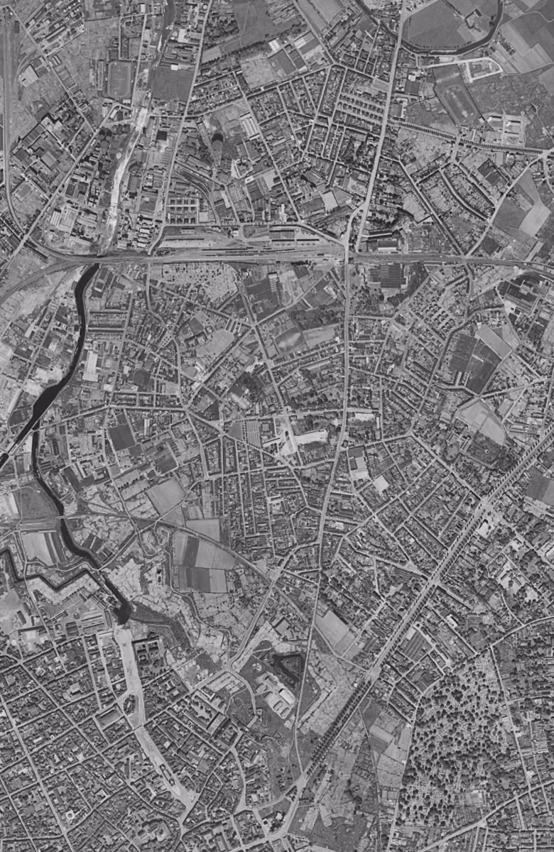 La Madeleine en 1957, le territoire vu du ciel, au même cadrage