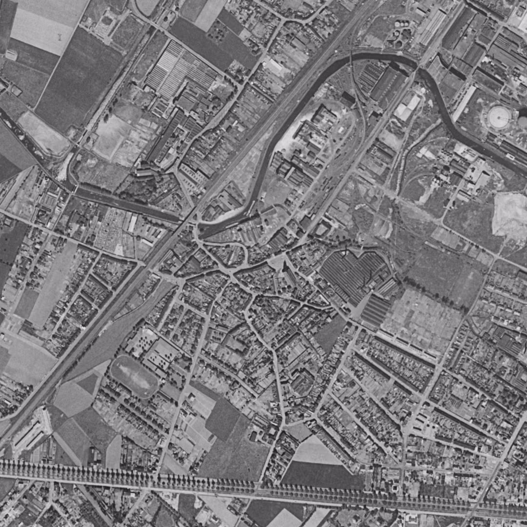 Wasquehal en 1957, le centre vu du ciel, au même cadrage