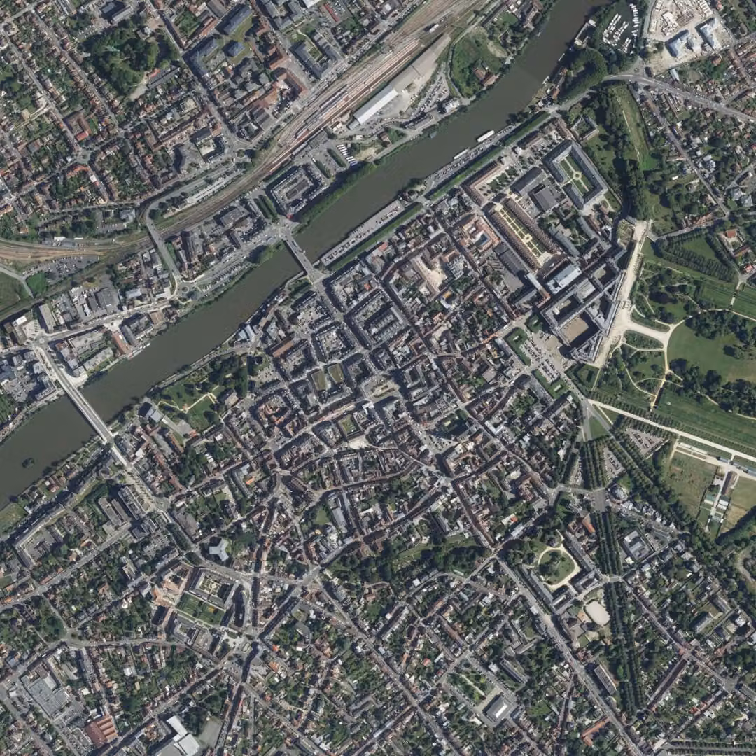 Compiègne aujourd'hui, le centre vu du ciel