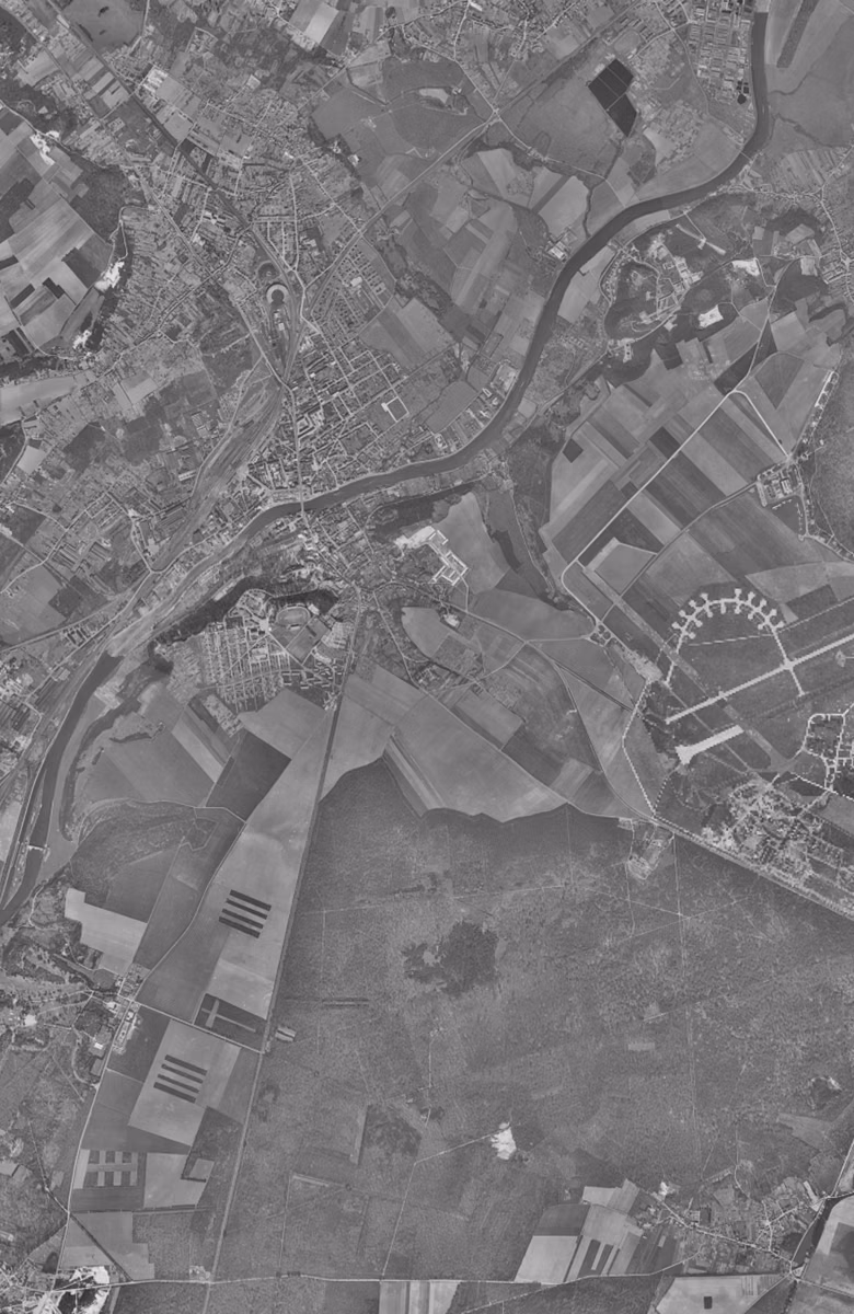Creil en 1955, le territoire vu du ciel, au même cadrage