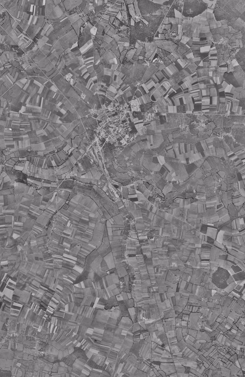 Argentan en 1947, le territoire vu du ciel, au même cadrage