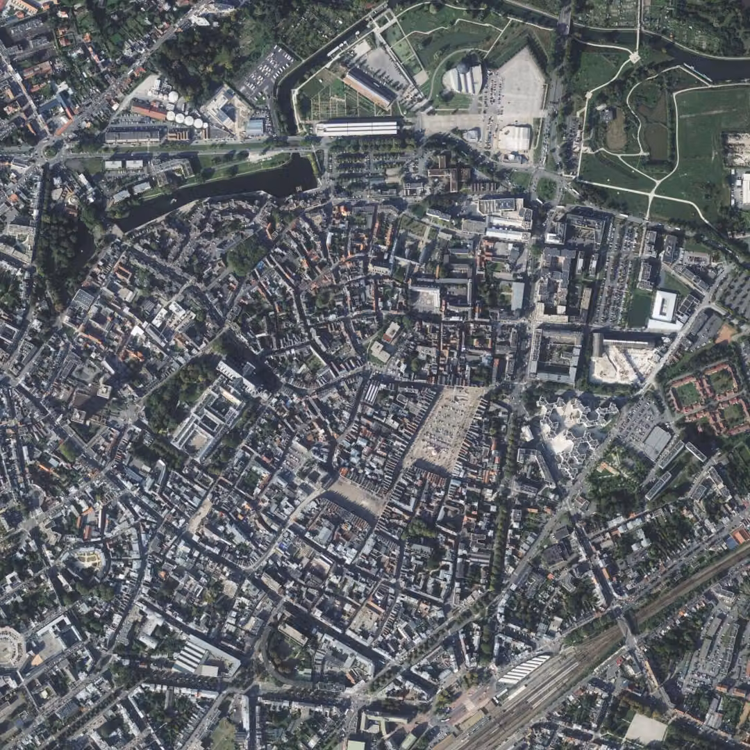 Arras aujourd'hui, le centre vu du ciel