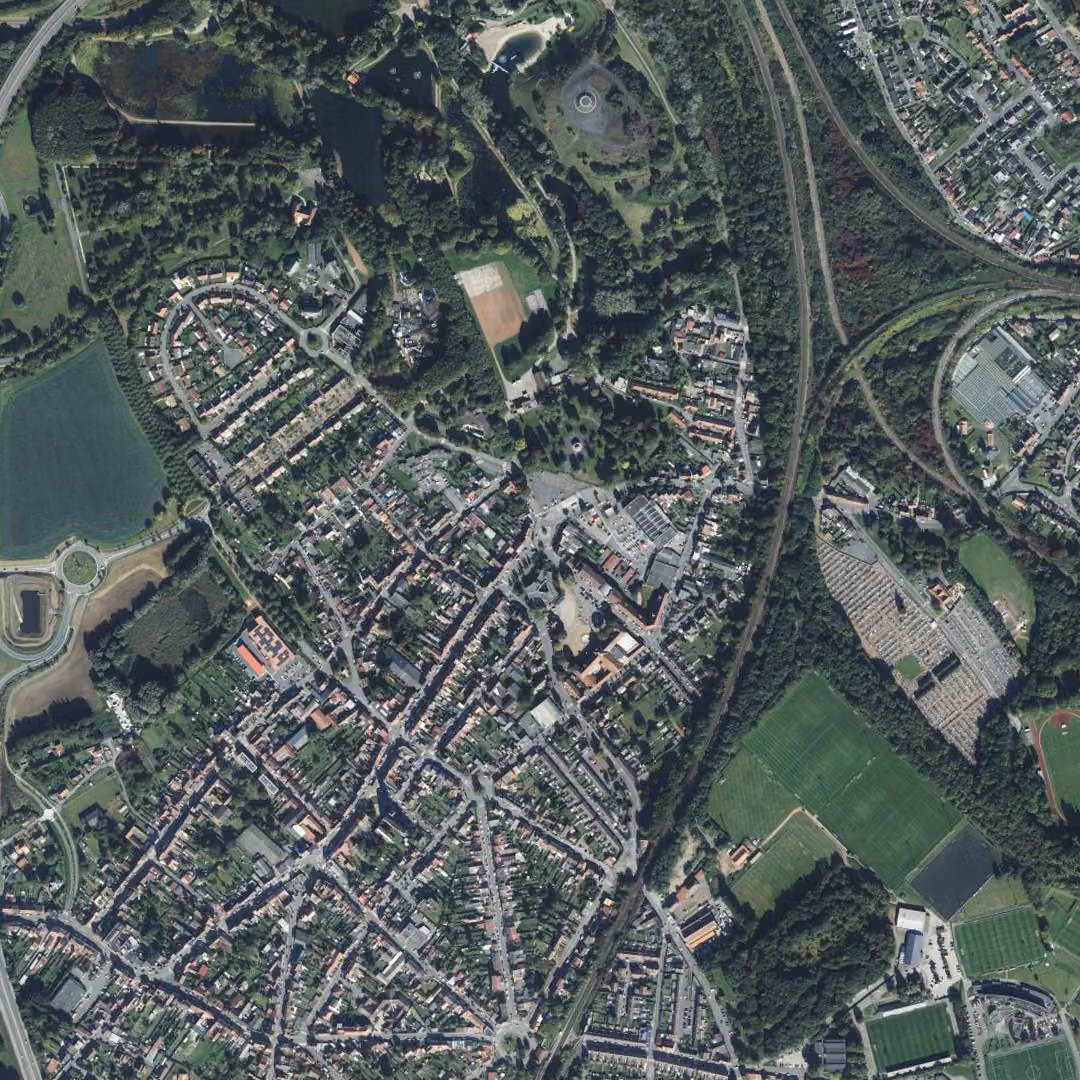 Avion aujourd'hui, le centre vu du ciel