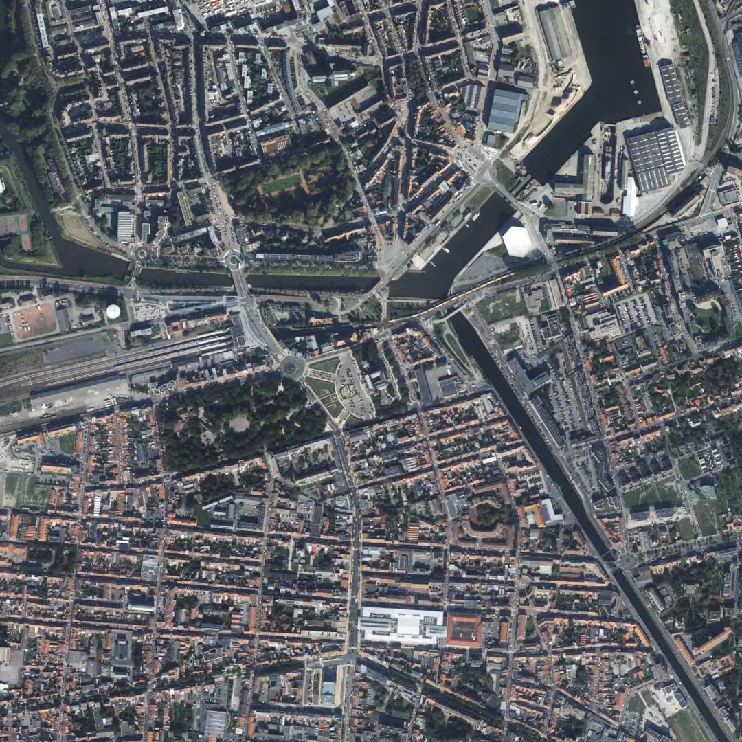 Calais aujourd'hui, le centre vu du ciel