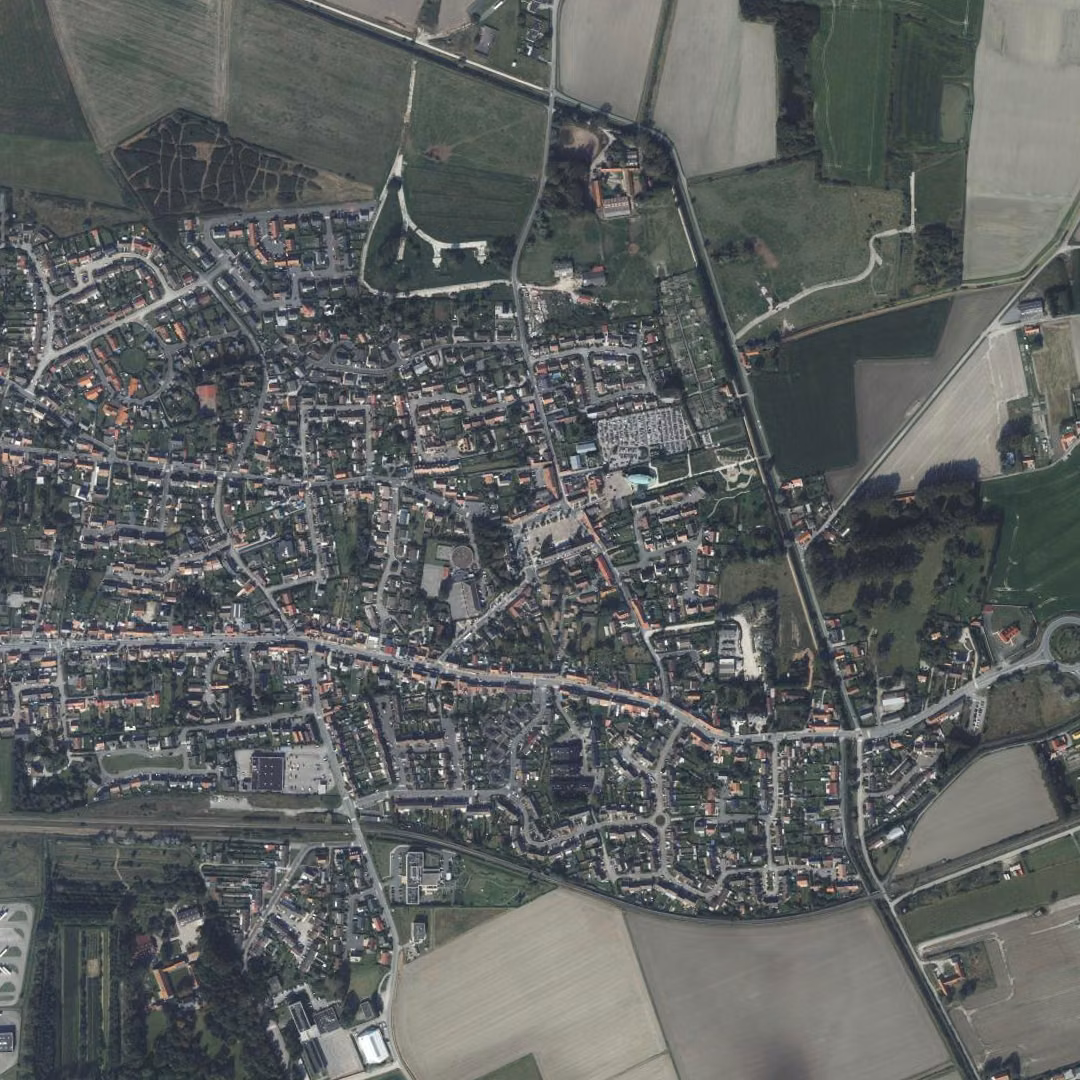 Marck aujourd'hui, le centre vu du ciel