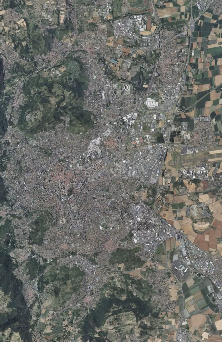 Clermont-Ferrand aujourd'hui, le territoire vu du ciel